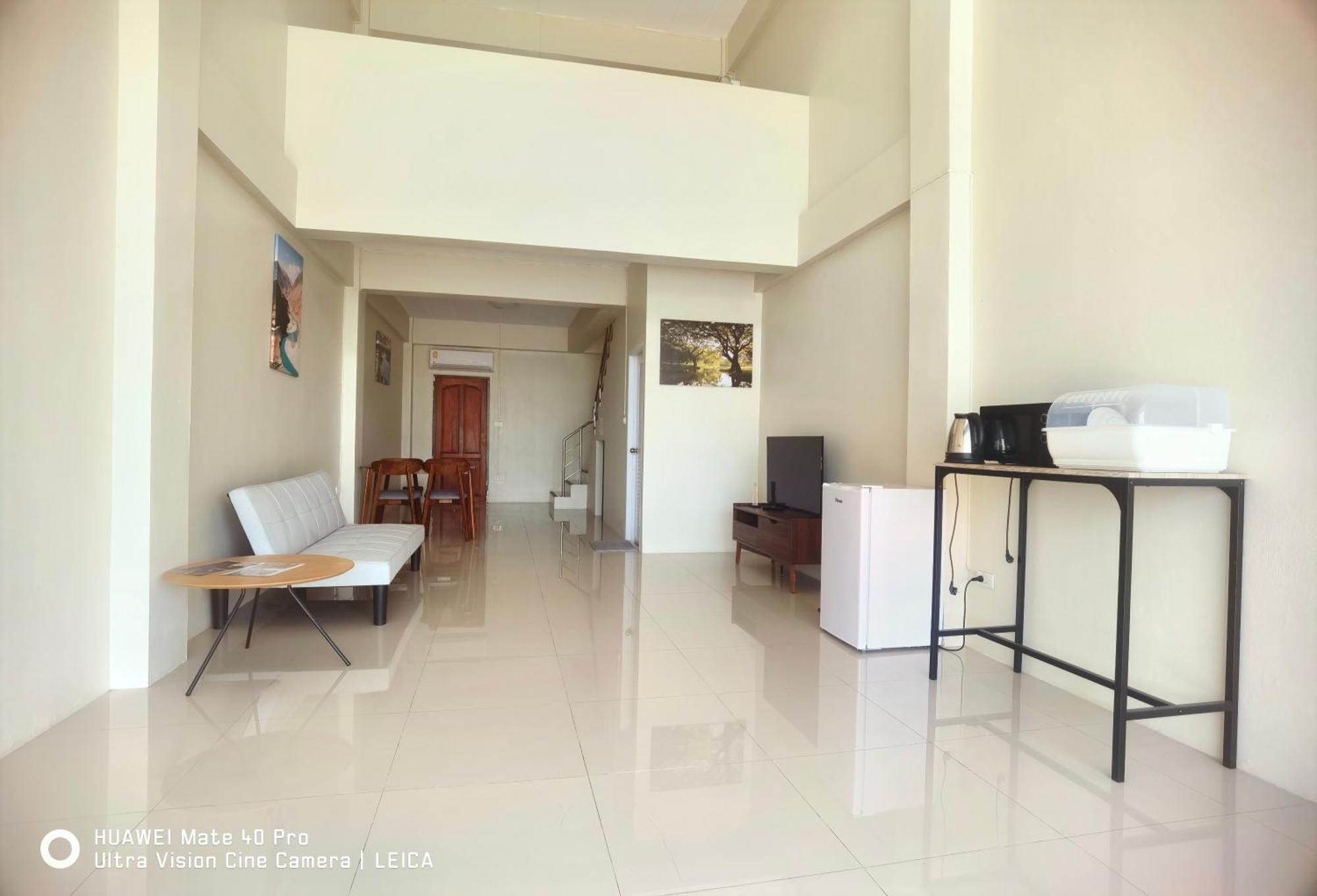 Отель 115 Townhouse Ban Khlong Krang Экстерьер фото